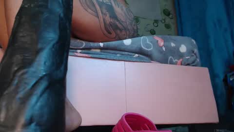 yeyecandy online show from October 2025 12:45:01 PM