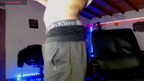 yio cohen  online show from December 2024 05:26:01 AM