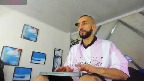 Yiyo online show from January 2025 04:21:01 AM