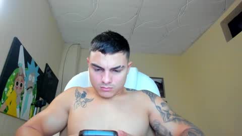 Snapshot of yker18 chatting on December 2024 03:11:02 AM yker online show from December 2024 03:11:02 AM