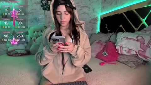 lucy online show from March 2025 11:03:02 PM