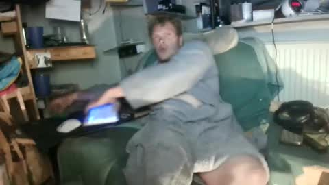 ynghotgerman92 online show from October 2025 08:20:02 PM