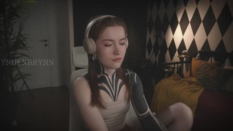 Snapshot of ynnenbrynn chatting on January 2025 10:22:01 AM ynnenbrynn online show from January 2025 10:22:01 AM