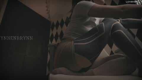 Snapshot of ynnenbrynn chatting on February 2025 07:02:02 AM ynnenbrynn online show from February 2025 07:02:02 AM