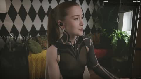 Snapshot of ynnenbrynn chatting on March 2025 06:54:02 AM ynnenbrynn online show from March 2025 06:54:02 AM