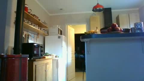 Yoann online show from June 2026 05:32:02 AM