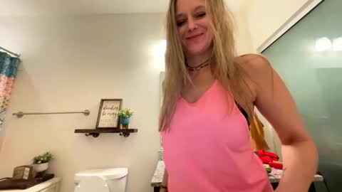 yogabuttttttt online show from March 2025 06:28:02 AM