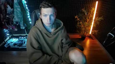 You can ask my name in pm online show from October 2025 06:31:01 AM