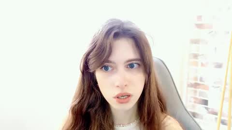 yoka_paradoxxx online show from September 2025 09:09:01 AM