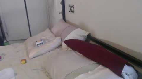 Yokai Girl online show from December 2024 10:01:01 PM