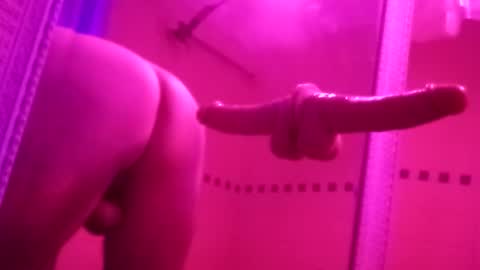 Snapshot of yolodildo chatting on September 2025 09:08:02 AM Yolodildo online show from September 2025 09:08:02 AM