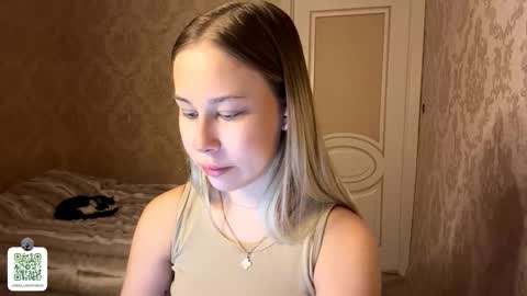 I am Rose ntmu Lets hit 10 Thumbs Up together online show from December 2025 03:43:01 PM