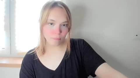 Snapshot of yomoyoo chatting on February 2025 01:49:02 PM yomoyoo online show from February 2025 01:49:02 PM