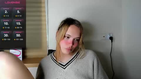 Snapshot of yomoyoo chatting on March 2025 05:38:02 PM yomoyoo online show from March 2025 05:38:02 PM