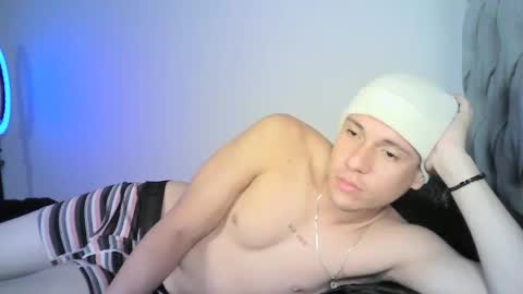 Snapshot of yonat_ chatting on October 2025 11:37:01 PM Yonat online show from October 2025 11:37:01 PM