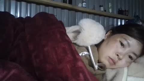 yongmi_ online show from November 2025 05:17:01 PM