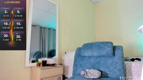 yonier_maru online show from December 2024 06:25:02 AM