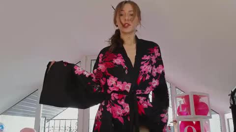  Wilma  online show from February 2025 10:22:01 AM