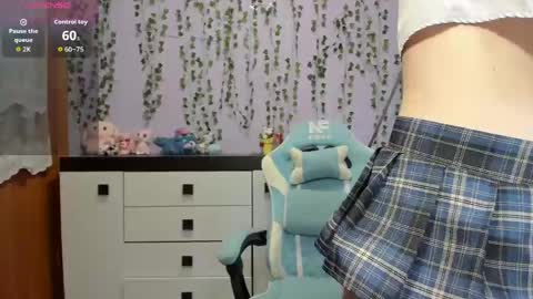 yoonhee_ki online show from April 2026 02:07:02 PM