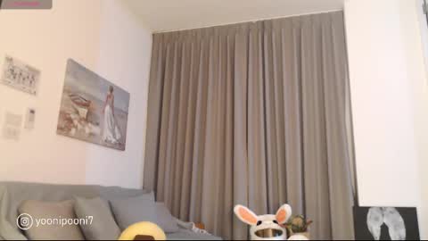 yoonipooni online show from February 2025 04:36:02 PM