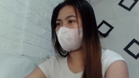 Snapshot of yoshiko_shine chatting on February 2025 12:02:02 PM ASK ME online show from February 2025 12:02:02 PM