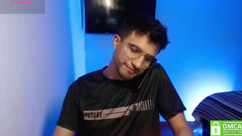 Snapshot of yoshy_man chatting on June 2026 04:04:02 AM yoshy_man online show from June 2026 04:04:02 AM