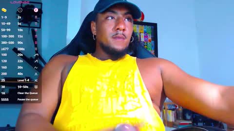 Snapshot of yosoy_enzo2020 chatting on November 2025 03:28:01 AM Enzo online show from November 2025 03:28:01 AM