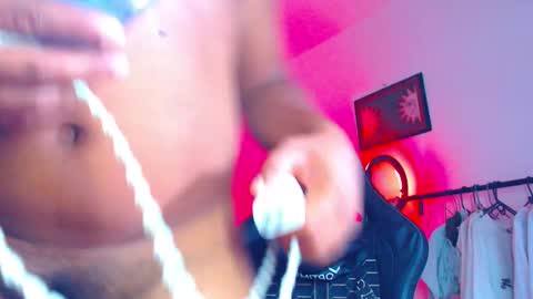 Enzo online show from March 2026 04:40:01 AM