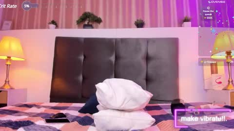 Yossi online show from February 2025 09:01:02 PM