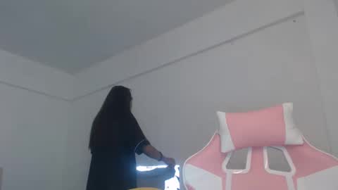 fin online show from February 2025 12:30:02 AM