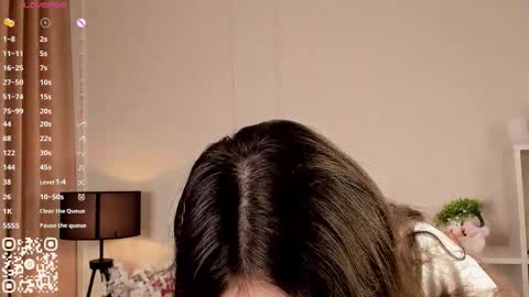 Elizabeth brunette -- Darline blonde  online show from September 2025 08:26:01 AM