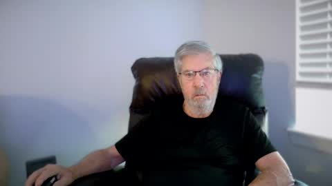 Snapshot of yougogirl_3 chatting on July 2026 12:11:02 PM Colorado Guy Straight online show from July 2026 12:11:02 PM