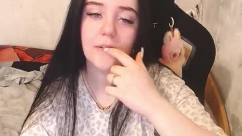 your_8a8y online show from October 2025 10:21:01 AM