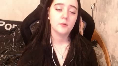 your_8a8y online show from October 2025 07:31:01 AM