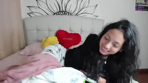 mia3 online show from February 2025 07:55:01 AM