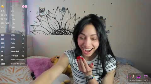 mia3 online show from November 2025 03:33:02 PM