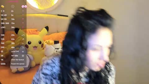 mia3 online show from February 2026 12:23:01 AM