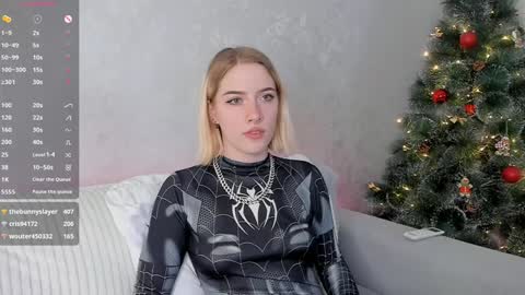 Snapshot of your_garcia chatting on December 2024 01:45:01 AM Sheryl online show from December 2024 01:45:01 AM