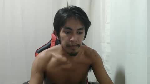 Snapshot of your_guy111 chatting on May 2026 11:18:01 AM your_guy111 online show from May 2026 11:18:01 AM