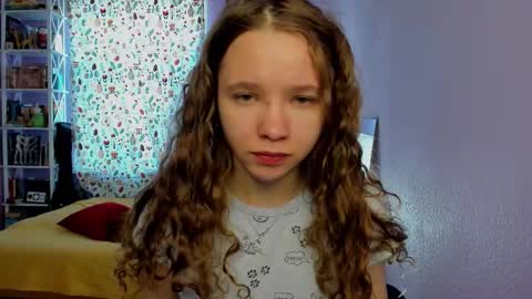 Leslie online show from September 2025 12:20:01 PM