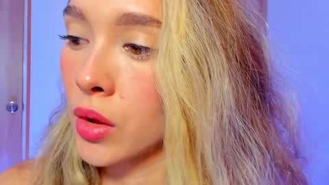 your_little_ online show from December 2024 05:26:02 PM