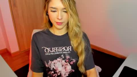 your_little_ online show from February 2025 10:29:01 AM