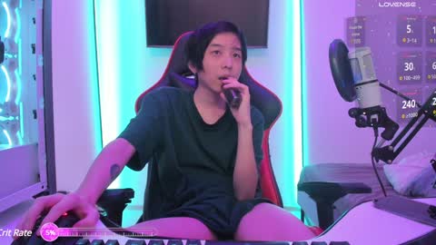 Han   online show from February 2025 11:32:01 PM