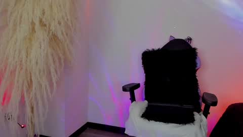 Snapshot of your_littlepervert_ chatting on February 2025 02:45:02 PM Cami independent model online show from February 2025 02:45:02 PM