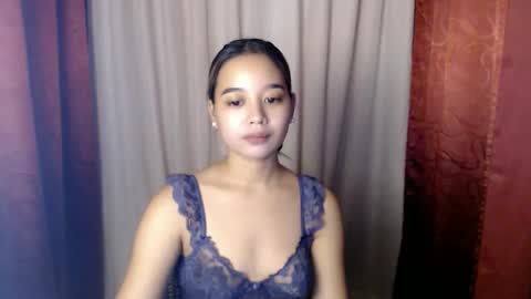 Snapshot of your_pinay_ivy chatting on November 2025 04:23:01 AM your_pinay_ivy online show from November 2025 04:23:01 AM