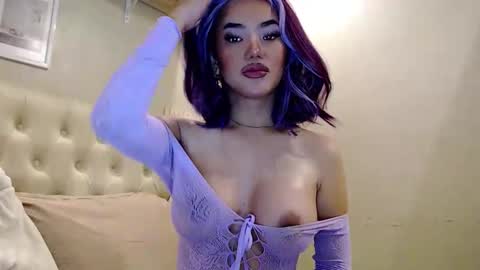 Snapshot of your_pov chatting on April 2026 07:22:02 AM Lena online show from April 2026 07:22:02 AM
