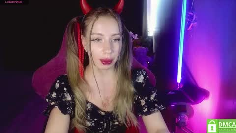 Alice  online show from March 2025 03:13:01 AM