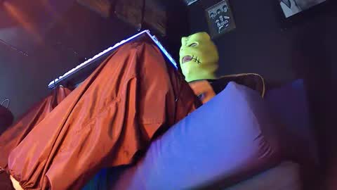 Miss Sarah online show from December 2024 01:58:02 AM