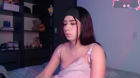 Snapshot of your_rosalie chatting on November 2025 03:49:01 AM your_rosalie online show from November 2025 03:49:01 AM