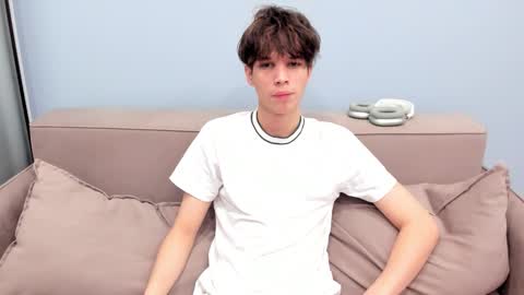 your_shy_guy online show from November 2025 07:35:02 AM